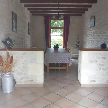 Ferme De Chez Piche فندق مبيت وإفطار