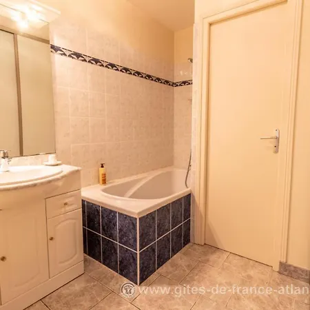 D'hotes 17g7204 Chérac