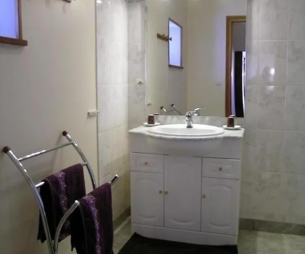 D'hotes 17g7204 Chérac